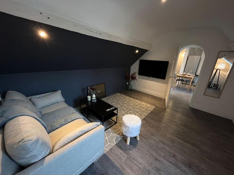 Appartement Avec Terrasse En Plein Coeur De Vernon Vernon  Esterno foto